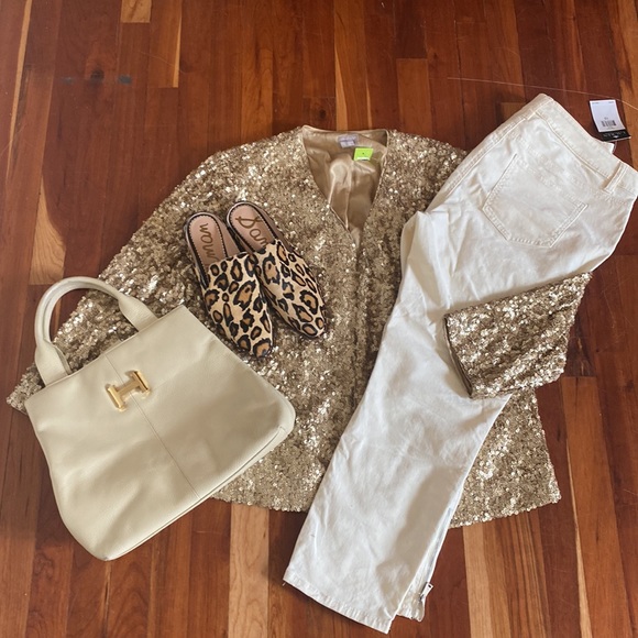 NWOT CHICO’S Travelers Collection Gold Sequin Jacket-Sold out online! - Picture 2 of 14